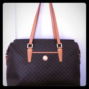 Rioni signature traveler tote bag